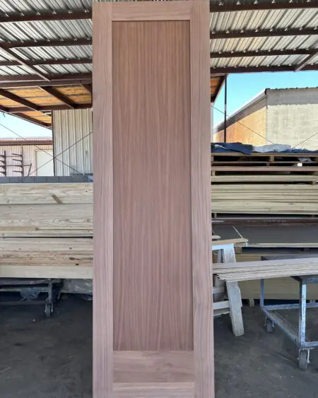 mahogany flt-153